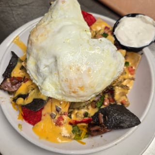 Oink Breakfast Nachos