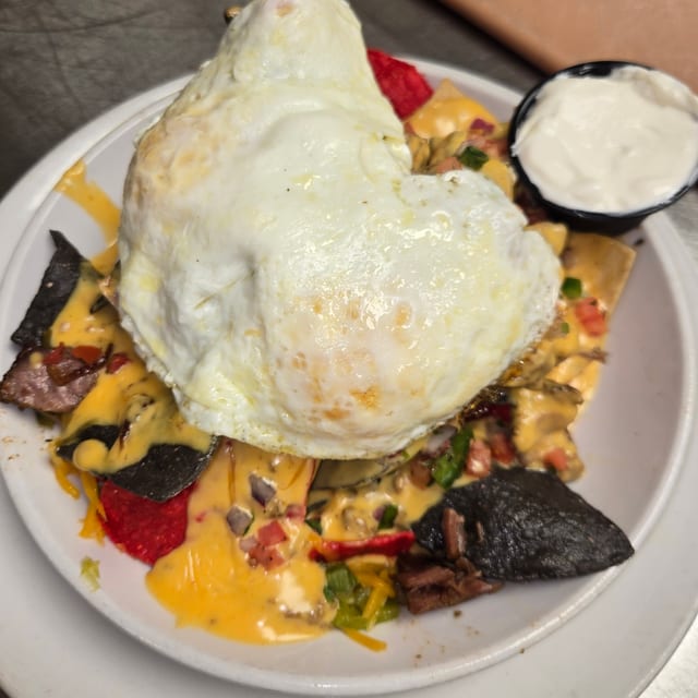 Oink Breakfast Nachos.