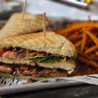 Oink B.L.T. Sandwich